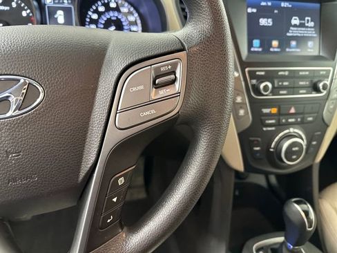 Used 2017 Hyundai Santa Fe Sport w/ 2.4L Value Package 06 image 16