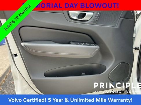 Certified 2024 Volvo XC60 B5 Core AWD/4WD image 27