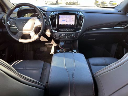Certified 2024 Chevrolet Traverse RS w/ LPO, Floor Liner Package image 14