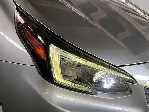 Used 2022 Subaru Legacy Premium AWD/4WD image 25