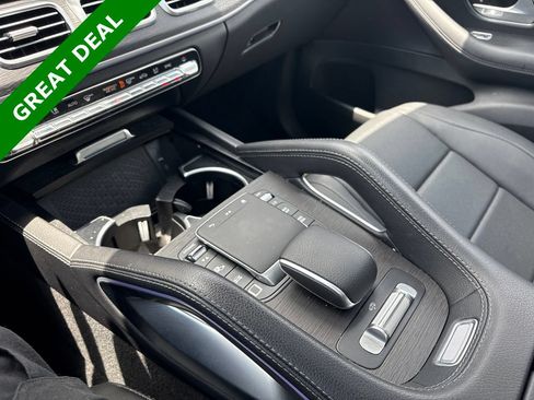 Used 2025 Mercedes-Benz GLS 450 4MATIC image 21