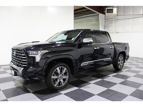 Used 2022 Toyota Tundra Capstone image 7