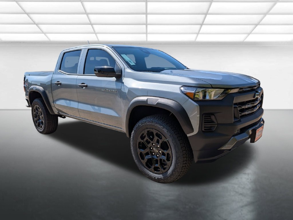 New 2026 Chevrolet Colorado Trail Boss AWD/4WD image 1