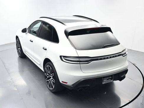 Certified 2023 Porsche Macan S AWD/4WD image 38