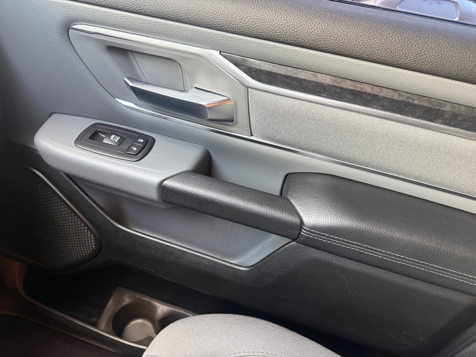 Used 2019 RAM 1500 Big Horn AWD/4WD image 16