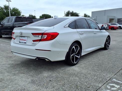 Used 2019 Honda Accord Sport image 24