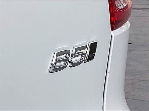 New 2026 Volvo XC40 B5 Plus w/ Protection Package Premier AWD/4WD image 26
