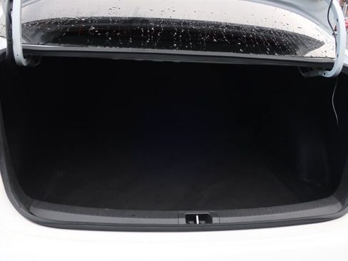 Used 2022 Toyota Corolla SE FWD image 29