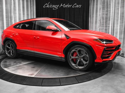 Used 2019 Lamborghini Urus image 6