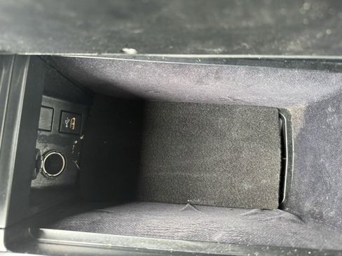 Used 2024 Toyota Crown XLE image 21