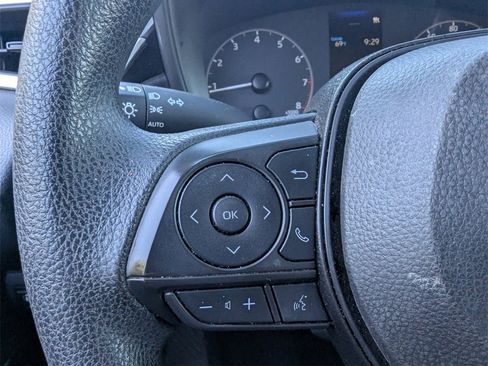 Used 2024 Toyota Corolla LE image 11