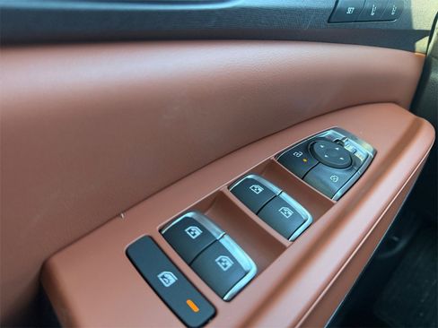 New 2026 Kia Carnival EX image 28