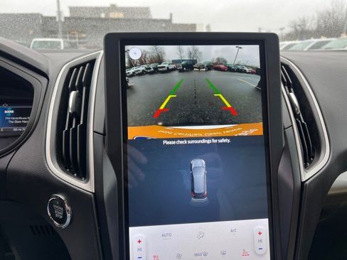 Certified 2023 Ford Edge SEL w/ Convenience Package image 19