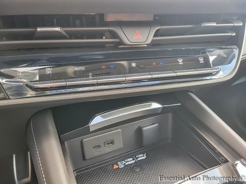 New 2026 Buick Envision Sport Touring image 17