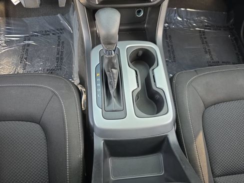 Used 2022 Chevrolet Colorado LT w/ Safety Package RWD image 27