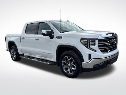 Used 2026 GMC Sierra 1500 SLT w/ SLT Premium Package image 9