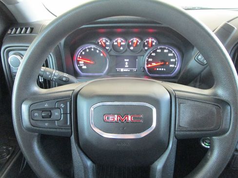 Used 2024 GMC Sierra 1500 Pro w/ Pro Value Package AWD/4WD image 34