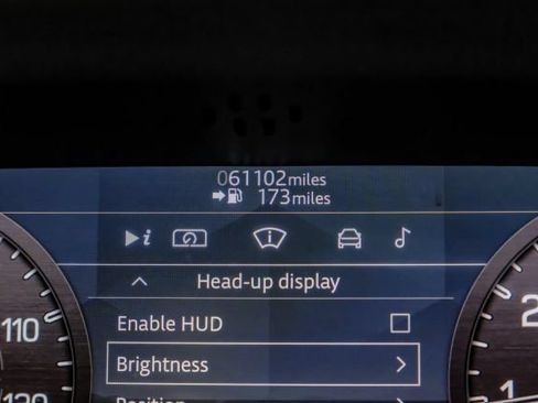 Used 2020 Land Rover Defender 110 First Edition AWD/4WD image 29