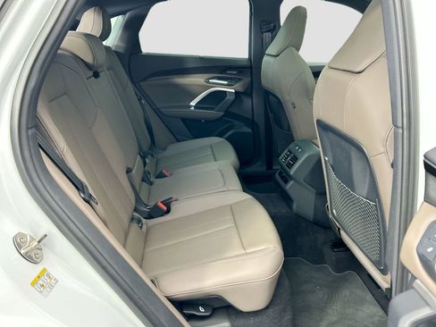 Used 2025 Audi Q5 Premium Plus w/ Premium Plus image 21