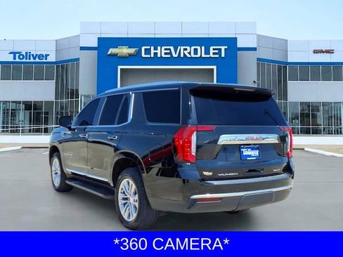 Used 2023 GMC Yukon SLT w/ SLT Luxury Package AWD/4WD image 3