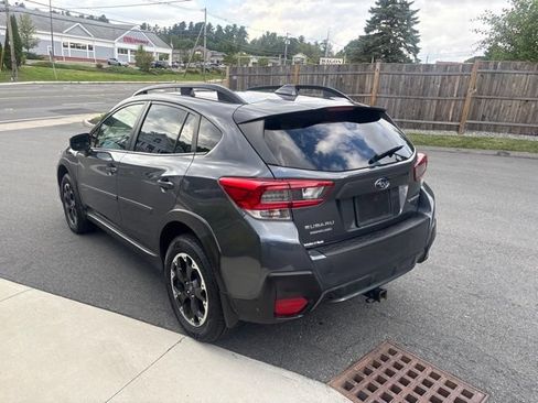 Used 2021 Subaru Crosstrek 2.0i Premium AWD/4WD image 5