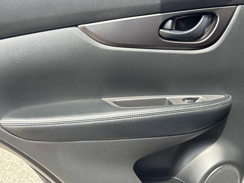 Certified 2021 Nissan Rogue Sport S FWD image 12