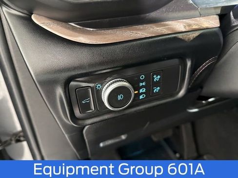 Used 2022 Ford Explorer Platinum w/ Equipment Group 601A image 25