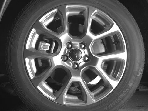 Used 2025 Jeep Compass Limited image 12