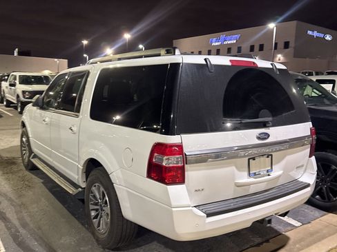Used 2017 Ford Expedition EL XLT w/ Equipment Group 202A image 4
