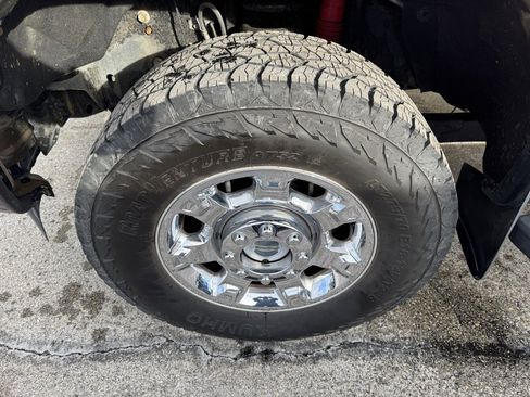 Used 2016 Ford F350 King Ranch w/ King Ranch w/Chrome Package image 8