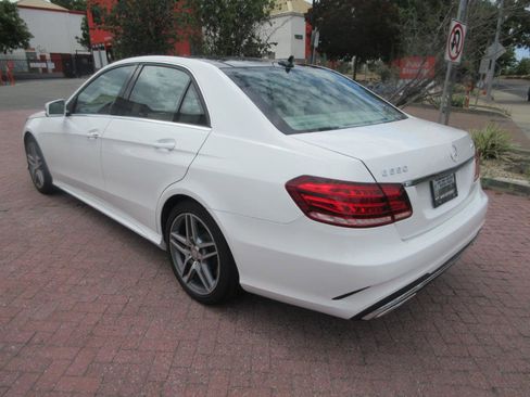 Used 2014 Mercedes-Benz E 550 4MATIC Sedan image 76