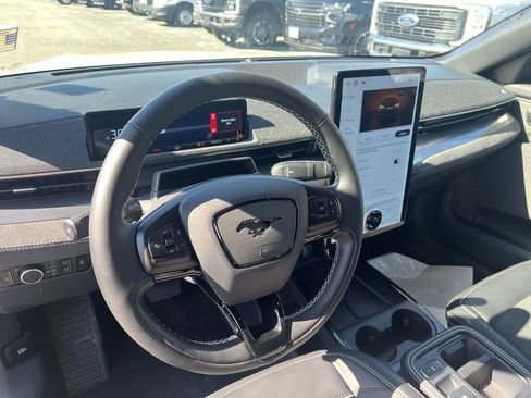Certified 2025 Ford Mustang Mach-E GT AWD/4WD image 7