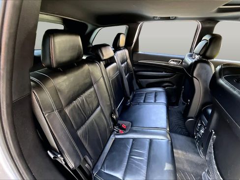 Used 2015 Jeep Grand Cherokee Limited w/ Trailer Tow Group IV AWD/4WD image 21