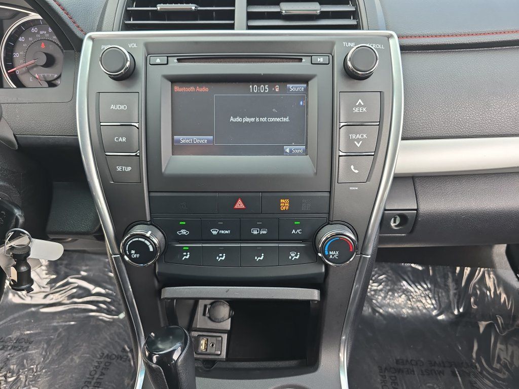 Used 2017 Toyota Camry SE FWD image 22
