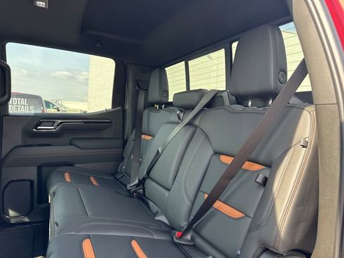 New 2025 GMC Sierra 1500 AT4 w/ AT4 Premium Package image 32