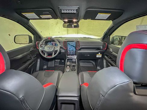New 2025 Ford Ranger Raptor image 24