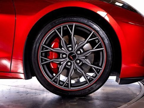 Used 2023 Chevrolet Corvette Stingray Premium Conv w/ Z51 Performance Package image 14