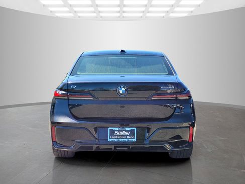 Used 2025 BMW i7 eDrive50 w/ M Sport Package RWD image 5
