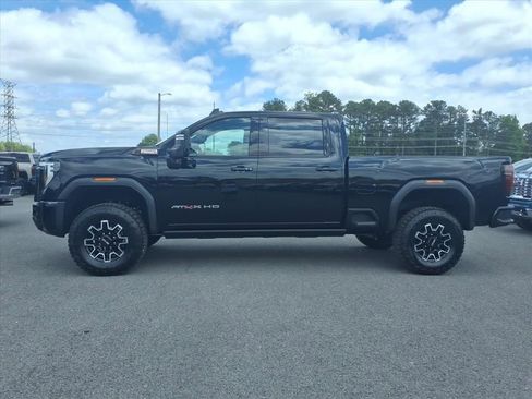 New 2026 GMC Sierra 2500 AT4X AWD/4WD image 4