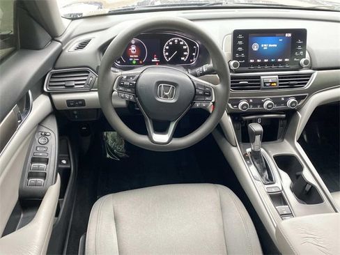 Used 2018 Honda Accord LX image 16