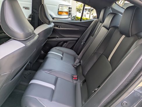 Used 2025 Toyota Camry SE FWD image 14