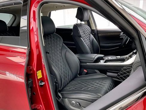 Used 2024 Genesis GV80 3.5T Prestige Signature image 7