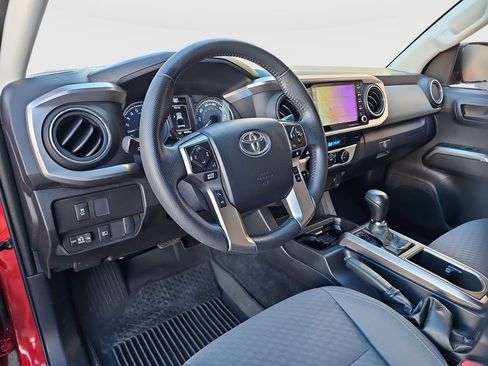 Used 2023 Toyota Tacoma SR5 RWD image 9