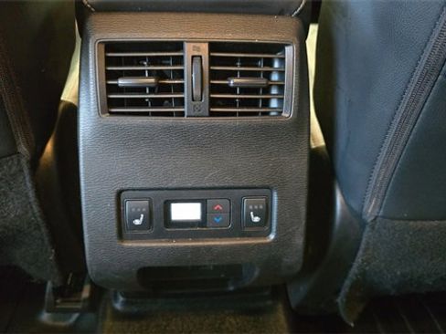 Used 2023 Mitsubishi Outlander SEL 40th Anniversary image 17