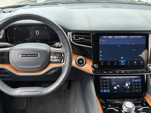 Used 2022 Jeep Grand Wagoneer Series III w/ Rear Seat Video Group 1 image 28