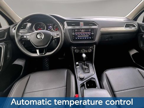 Used 2021 Volkswagen Tiguan SE AWD/4WD image 10
