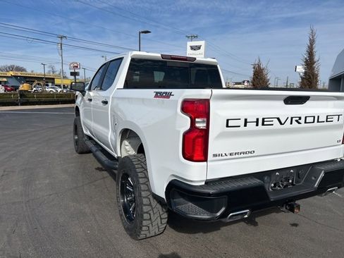 Used 2020 Chevrolet Silverado 1500 LT Trail Boss image 8