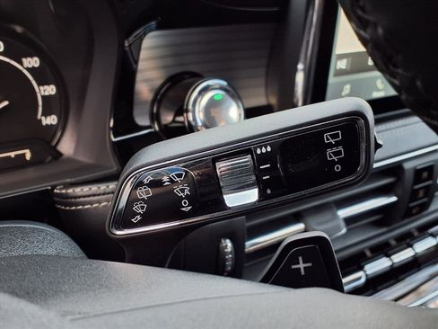 Used 2022 Lincoln Corsair AWD w/ Equipment Group 101A image 26