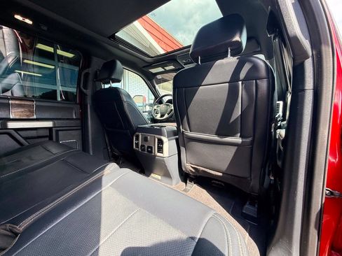 Used 2022 Ford F350 Lariat w/ Lariat Ultimate Package AWD/4WD image 38