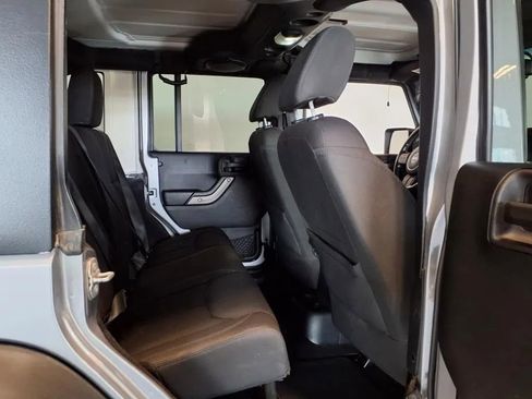 Used 2014 Jeep Wrangler Unlimited Sport w/ Quick Order Package 24S image 9